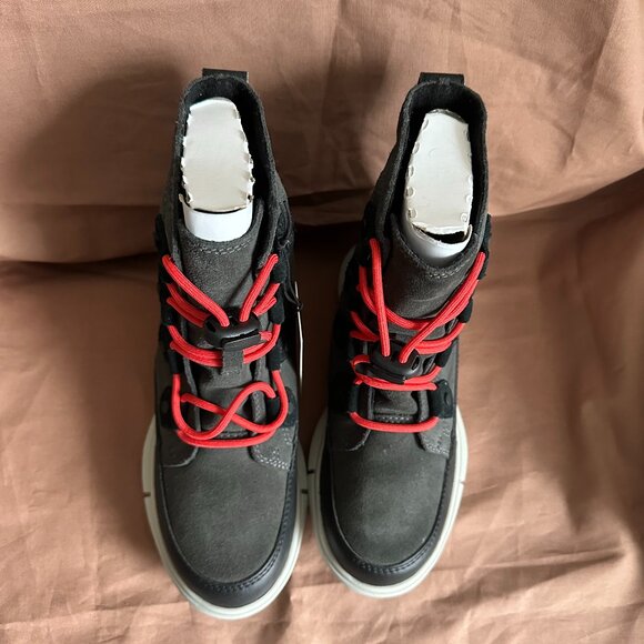 Sorel Kids Explorer Lace Waterproof Boots US 1 Jet Black Fur Winter Boot - Picture 3 of 6